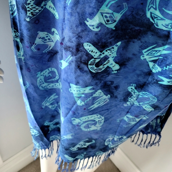 Beach Sarong - Picture 4 of 7